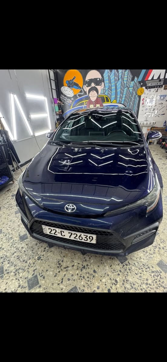 يا الله 
من رخصة الادمن 
كورلا 2020 ياباني اصلي 
لون نيلي 
داخل اسود 
الجام مغلف عازل حراري 
كشنات حضن 
شفتات بلستيرن
هاند بريك دكمة ووتو هولد  
دبل صالنصة بلادي
لحاية بلادي  
تحكمات بلستيرن جهتين 
تحديد مسار 
مانع تصادم 
مانع تزحلق 
شاشة ابل كار بلي
وأوامر صوتية 
تبريد ثلج 
وتدفئة 
رقمها أربيل دولي 
كهرباءت خير من اللة 
كير محرك كفالة بلادي بدون فتح 
ماشية 116
حادثها بابين الي بصف السايق 
وبيها جاملغين كلير من امريكة 
ويل حجم 17
تخم تاير جديد 
والسيارة سويتلها ادامة وبوليش يعني ربع دينار متصرف عليها انطيها D وتوكل حجي ترايها لربيل   
السيارة بسمي تحويل ثاني يوم وهاذا رقمي بي وتساب
***********
بغداد الدورة
السعر 125وبيها مجال بسيط
