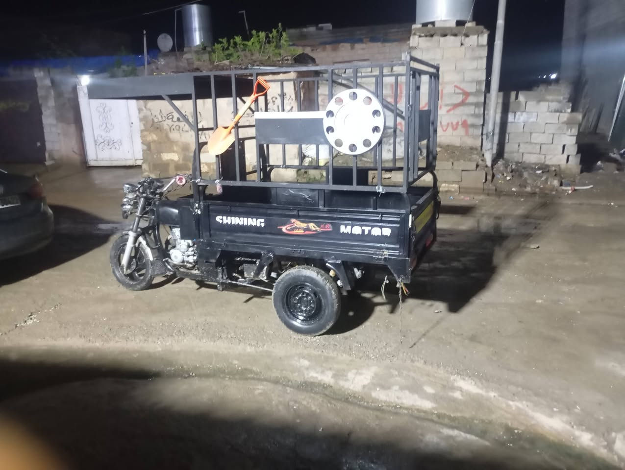 البيع السعر 950 بدون جنج 
الرقم ***********
