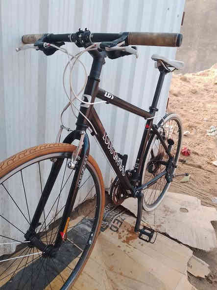 يالله
قطعه مال حاويه غير مستخدمه

c700 هجين

ماركة لويس كندي الصنع 🇨🇦🇨🇦

حجم 28 

قياس 47

المنيوم  ( فافون ) بالكامل مضلع

سستم شيمانو التوس 

3x8

بريكات تكترو

سرج طبي مبطا مختوم لويس

بوري سرج مختوم لويس

سكان مختوم لوس

رگبه مختومه لويس 

تايرات كتان نوع كندا

وياله المنيوم طبقتين لتحمل الطسات والاوزان العاليه

البايك كله ختم واحد ليبل واحد 

ما امبدل بي اي قطعه 

فول سلاسه وخفه

مكاني البصره / مقابيل سجن حمدان

السعر 225 الف 

***********
