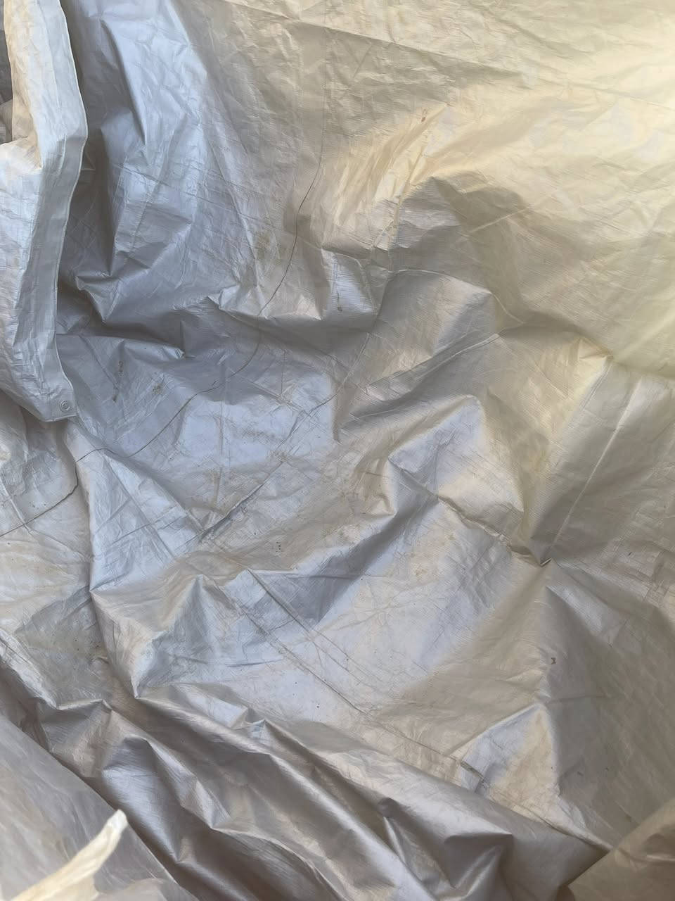 سلام عليكم حوض سمج كامل مكمل طول الحوض 2.5العرض متره وشويه الرتفاع متر  ابيعه هوه ولغطاس هذه رقم راعيهن مكلف بل نشر ***********
