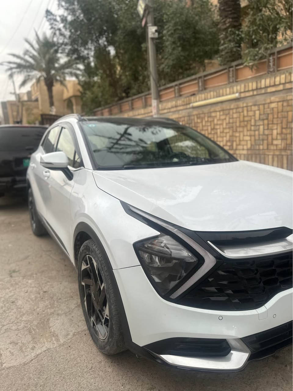 سلام وعليكم 
سبورتج موديل 2023 فول ١/١ مكفوله سياره من كير ومحرك
اربع اصابع بس بل جاملغ الامامي سياره خليجي سعر 235 
رقم *********** بغداد, العراق
