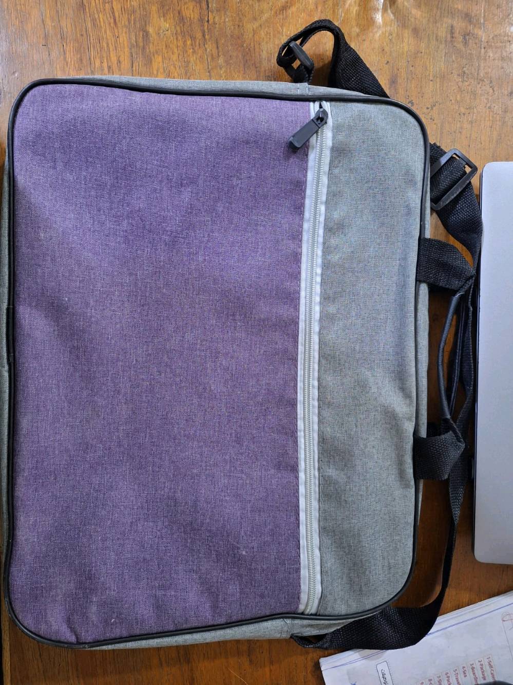 مساء الخير
لابتوب Dell Latitude 5411 للبيع
المعالج: Intel Core i5-10400H (جيل عاشر قوي)
الرام: 16GB
الشاشة: 14 إنج Full HD
كرت الشاشة: Intel UHD
التخزين: (SSD)
🔥 جهاز قوي جدًا وسريع، مناسب للدراسة، العمل، والتداول
الحالة: الجهاز نظافة 99% إلى 100%
🔋 البطارية نظيفة جدًا وتعمل بكفاءة
📍 الموقع: (بغداد٫زيونة)
الجهاز شغال 100% بدون أي مشاكل وجاهز للاستخدام مباشرة
📩 للتواصل خاص او وتساب ***********
