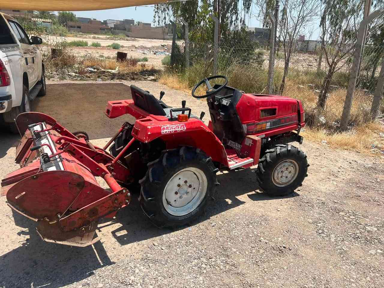 مكينة مسيوبيشي MT14 دبل اكسل
محرك گير اكسل بلادي مو مفتوح المكينه نظافة 80‎%‎ 

ملحقات رافوسه بس ويرهم الها فدان صغير مسوين الها تحوير 

السعر 3 مليون 
ديالى الغالبية سيف سعد 

***********
