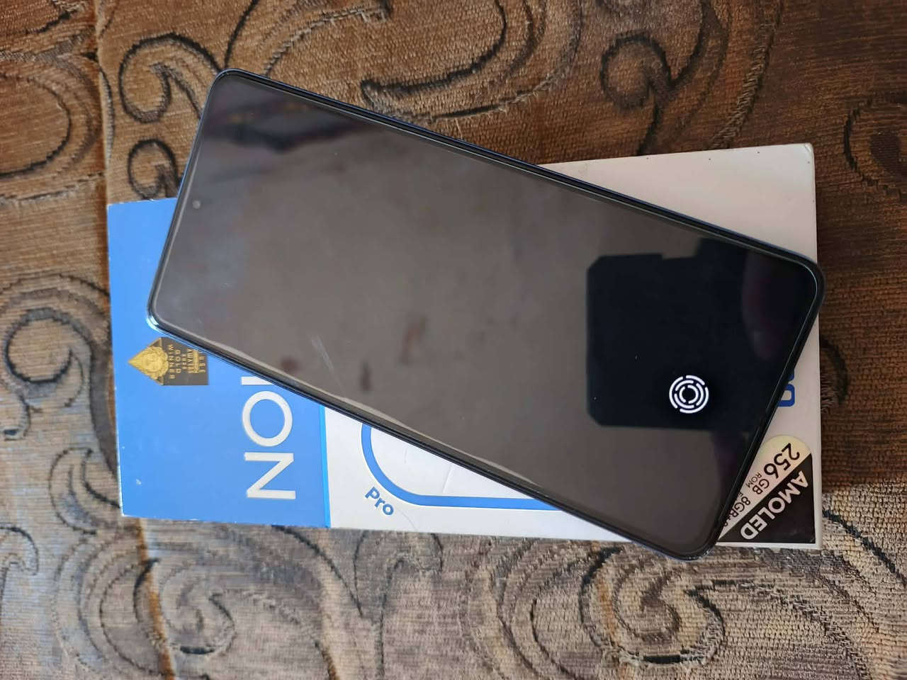 السلام عليكم تكنو كامون 20 برو جهاز مامفتوح نضيف حيل ملحقات فقط كارتونه بدون شاحنه ذاكره 256 رام 16 سعر 165 وبي مجال مكاني كربلاء فريحه رقم ***********
