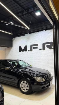 مرسيدس غواصة 2002جديده ماشية 134 باب طويل مكفوله  سعر 140 العنوآن بغدا...