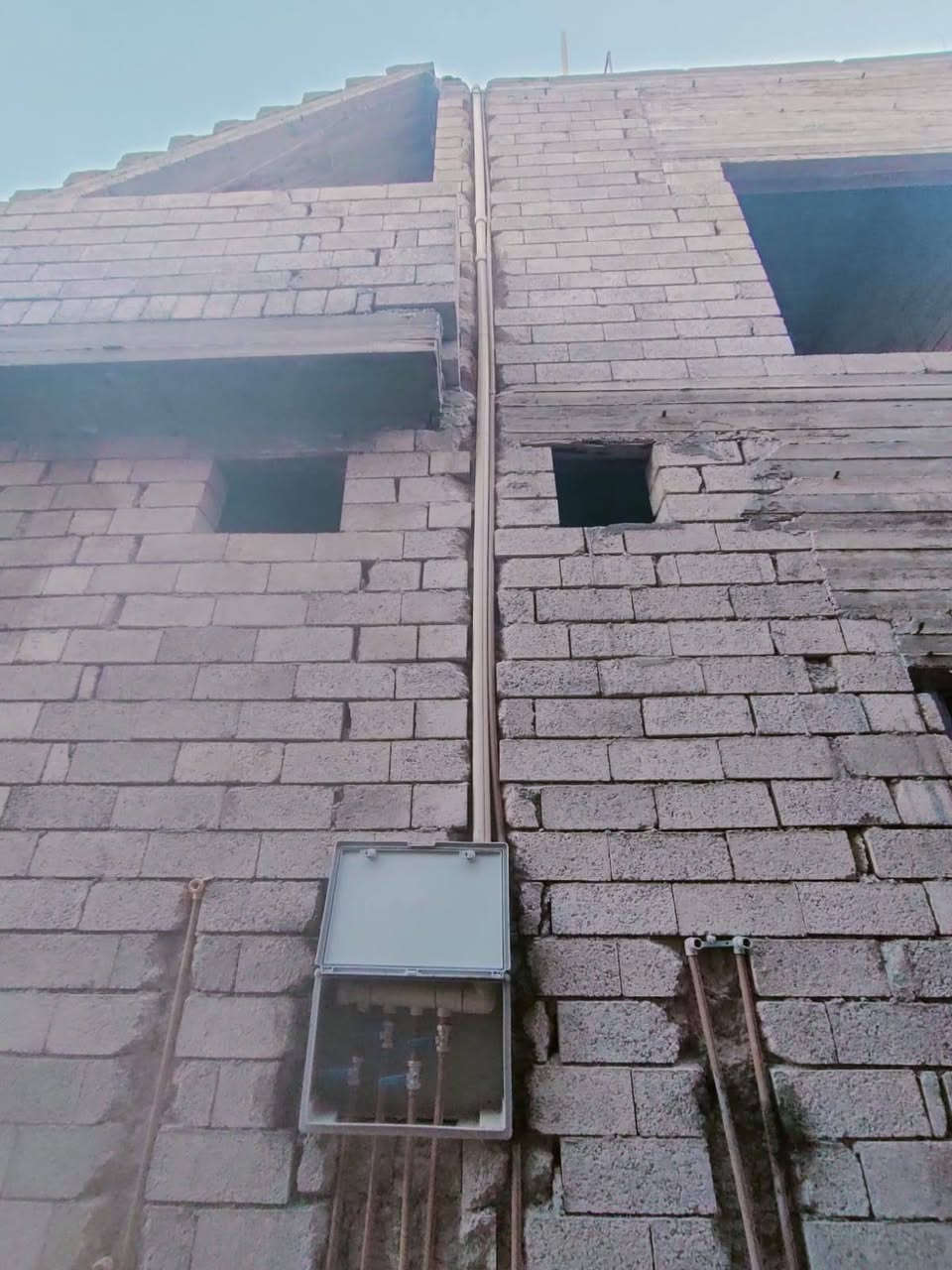 السلام عليكم
اسطه مجاري وماء درجه اولى

نظام بطاريه وغيرها
متفرغ حالياً
اتصال عل ارقام التاليه
***********
