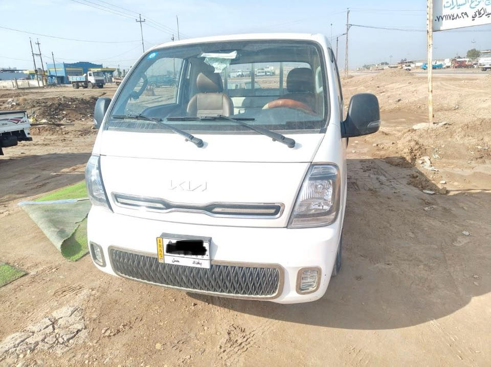 سلام عليكم
كيا حمل للبيع او المراوس موديل 2023 كفالة عامة سنوية لل 2028 رقمة بغداد كير عادي سعر 148 وبيه مجال حك الجيه مكاني ذي قار الفجر 

للاستفسار *********** واتساب فقط
