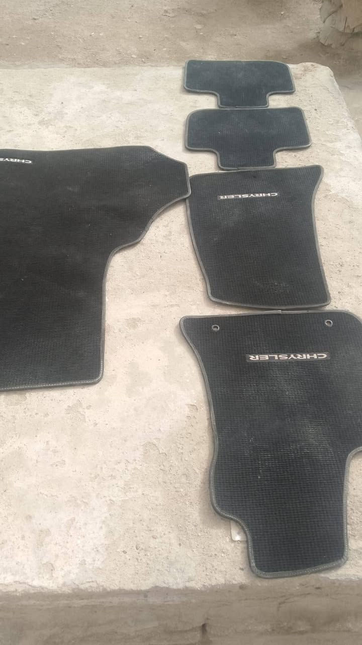 عندي كشن اوباما مخمل ثنين مع مقعد خلفي للبيع
مع ارضيات  مال مديل 23للبيع قيم واخذ مكاني بصره


**إذا كنت صاحب هذا الإعلان وتريد حذفه لأي سبب، رجاءا أرسل رسالة إلى الدعم الفني**