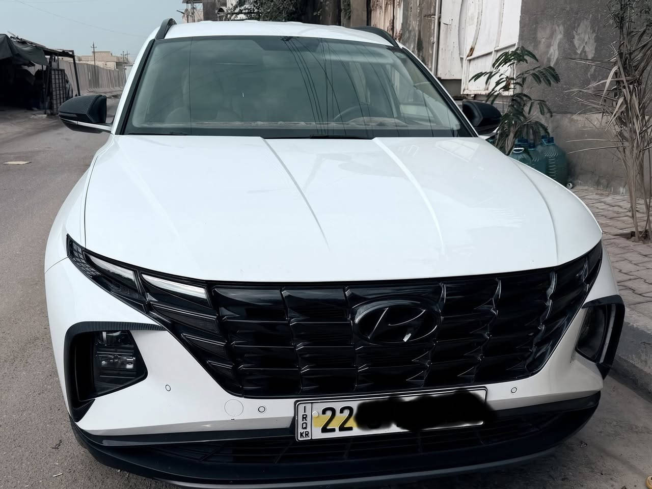 السلام عليكم
هيونداي توسان 2023 خليجي للبيع

التفاصيل:

ضربة خفيفة بالجنطة كما موضح بالصور

عداد الكيلومترات: 49000 كم

المواصفات:

1) حساسات امامية + خلفية

2) كاميرا خلفية

3) ابل كار بلي + انرويد اوتو

4) تحكم مقاعد امامية

5) تحكم ستيرن

6) سنتر لوك + شاحن وايرلس 

7) بردات خلفية

😎 اشارة بالمرايا الجانبية + مرايا قابلة للطي كهربائيا

9) بصمة+ تشغيل عن بعد

10) حساس ضغط اطارات

11) مانع انزلاق + مانع انحدار + اوتو هولد

12) سايد بريك كهرباء

13) 3 انظمة قيادة (سبورت+ ايكو+ كومفورت)

السعر/ شدتين و10 ورقات وبيها مجال بسيط

***********
المكان/ البصرة- الجبيلة
