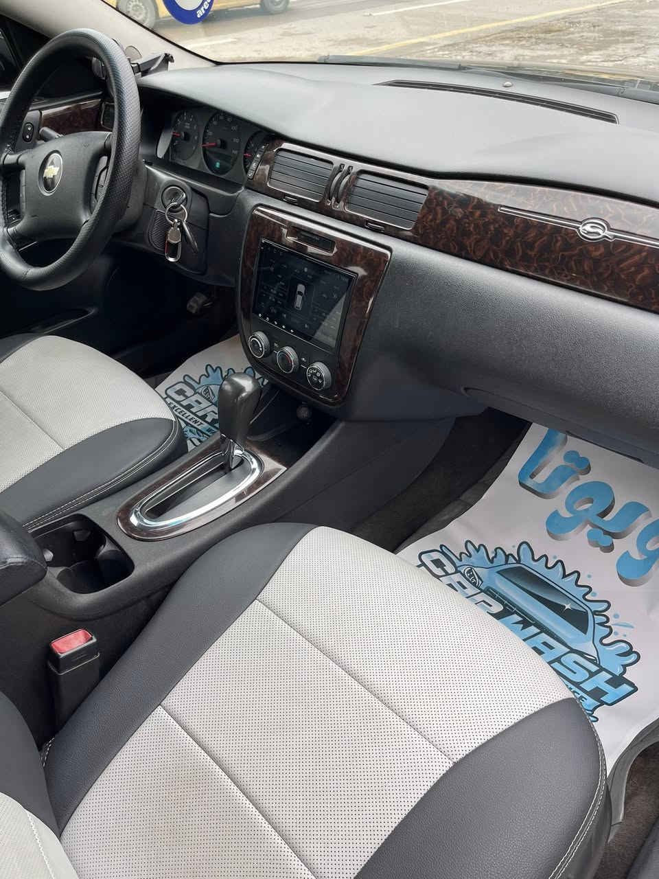 للبيع شوفرليت امباله ٢٠١٣ وارد كندي بدون حادث
محرك 3600 جديد ما مفتوح
السياره رقم بغداد باسمي
بدون حادث او تبديل فقط صبغ نصف الجاملغ الخلفي اليسار بدون دواخل اثر حادث دراجه بسيط 
السياره بلاديه وبدون نقص وكلشي بيه شغال
مكان السياره بغداد حي اور 
السعر ١١٠ $ وبيه مجال بسيط 
للاستفسار اكثر الاتصال على الرقم  ***********
