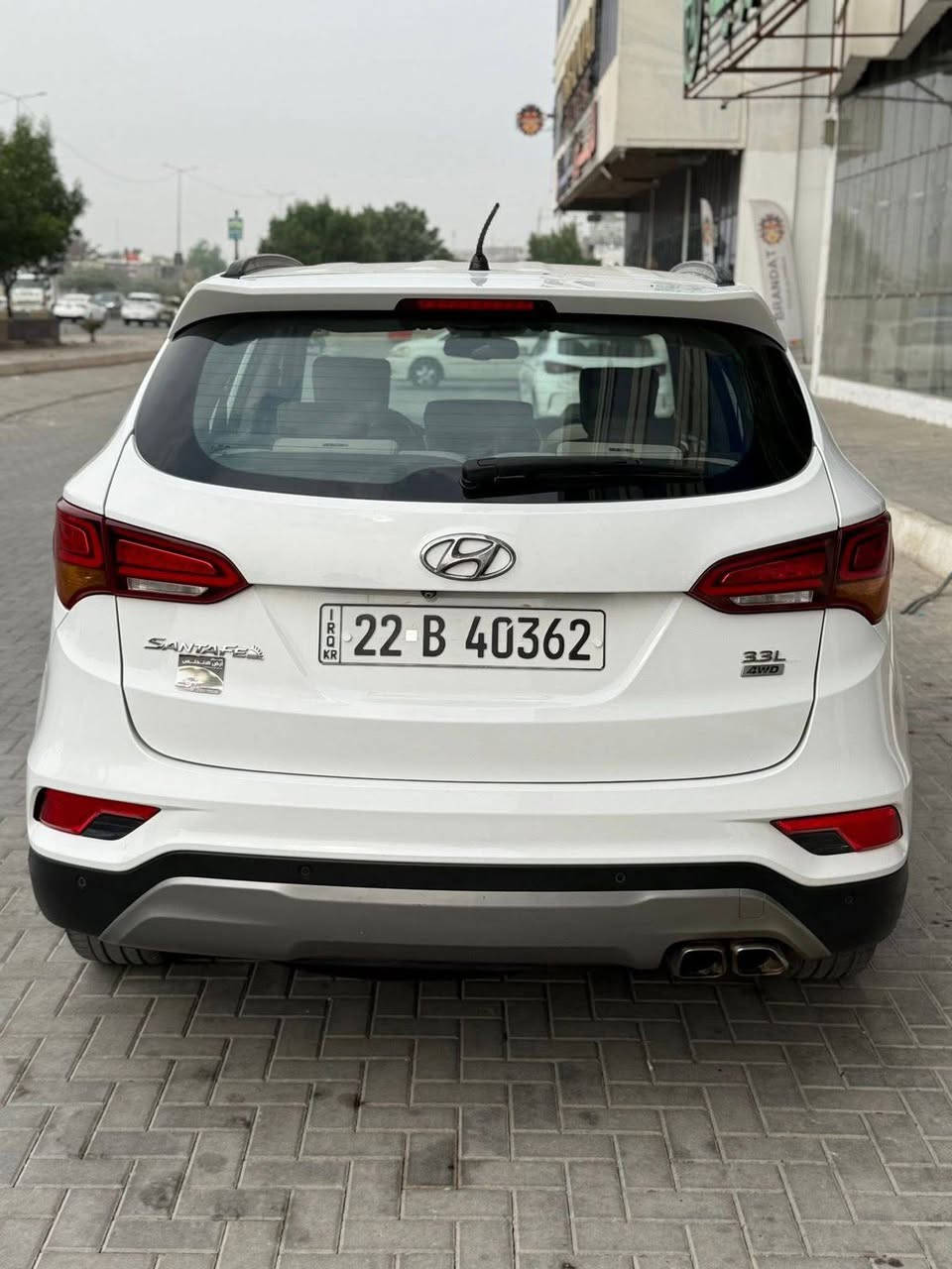 سلام عليكم سنتافي 2017 للبيع وارد خليجي كفاله عامه سنويه لل 2030 هزه ورقم جديد هسه صدرن محرك 6 سلندر ماشيه 120 كفاله من الضربه والصبغ والتبديل والبارد والمحرك والكير فقط شبر صبغ رقم اربيل باسم شركة وكاله او تحويل مواصفات 7 راكب 3 قطع تبريد  مراة شفط حساسات كاميرا 360 درجه كشن كهرباء السعر 185 هاتف *********** العنوان البصرة شط العرب البصرة, العراق
