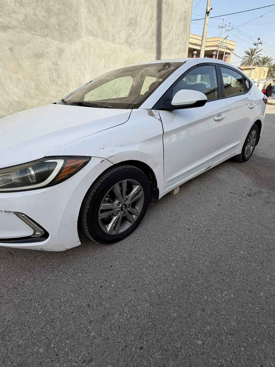 السلام عليكم 
النترا 2017 وارد امريكي 
رقم سليمانيه بأسمي 
تحويل مباشر رقم جديد سنويه جديده 
الصبغ ابيع حزام بدون دواخل 
مواصفات شاشه كبيره تحكم ستيرن 
وباقي المواصفات المعروفه 
سياره جديده على ايدي تخم تاير باتري جديد صدر خلفي امامي مكينه كير تبريد جديد
السعر 106 وبيه مجال بسيط لشراي 
***********
