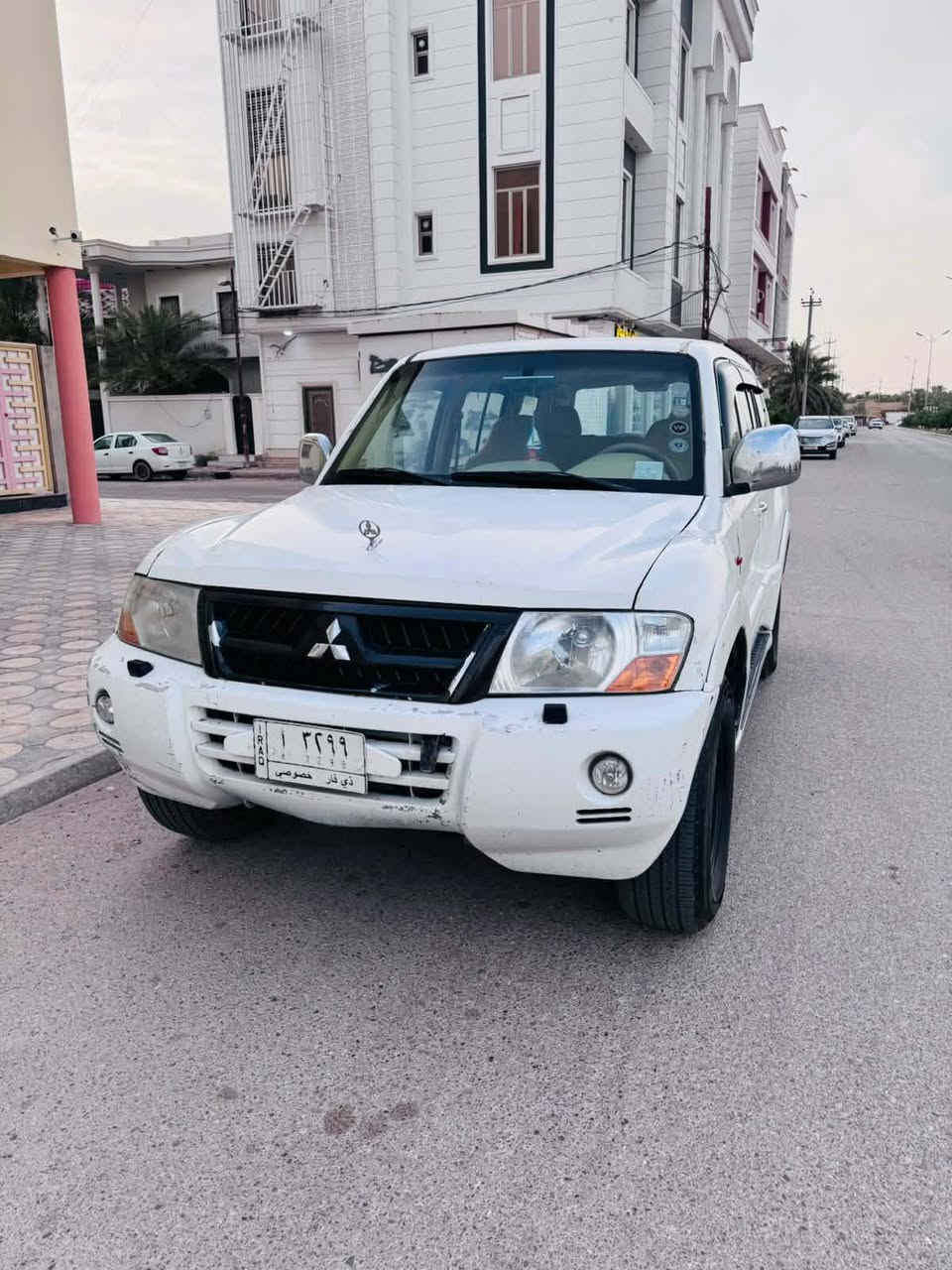 سلام عليكم باجيرو للبيع جاهزه مكينه وكير تبريد سهر ٦٥ ابيها مجال للشراي مكلف بل نشر رقم صاحب لسياره***********
