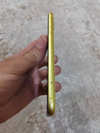 ايفون 11    كلش نضيف استعمال بسيط  بطاريه 94    ذاكره 128  جهاز ما داخ...