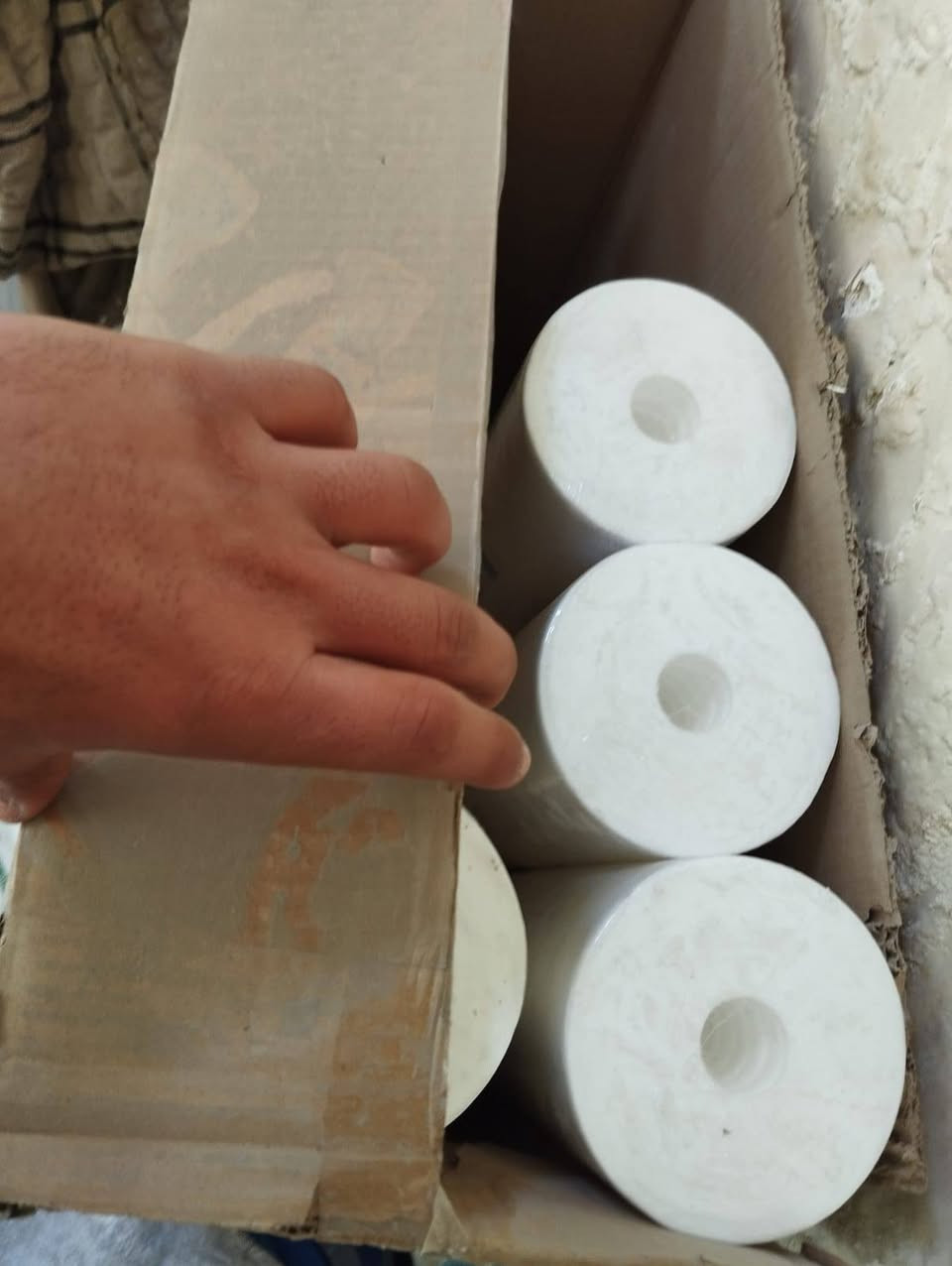 السلام عليكم محطة مي ارو المنار لتنقية المياه  للبيع المحطه جديده صارله شهرين منصوبه شرط املاحه ٥ المحطه يجي وياه تانكيين ابو الالفين وياه مبرده وشليف قباغه واربع فلاتر و٦ ظاغطات ماء المحطه الفين لتر بلساعه ...السعر ٥ ملايين ونص اخو البلاش مكاني بغداد الدوره زراعي العبيدي نصيحه الي يريد يشتغل ياخذه هيج وكت لان الجو تغير وهسه فترة رمضان والعالم اهم شي عده المي هسه واني بعته لان منطقتنه ميته مابيه شغل واكثر من محطه بيه ..رقمي.***********.
