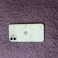 ايفون ١١ ١٢٨ • بطارية ٧٠ • كزاز مفطر