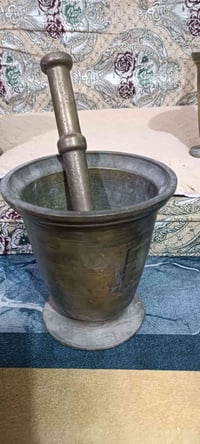 وزة ديكور • ارتفاع ١٩سم • وزن ٧٫٢٥كجم