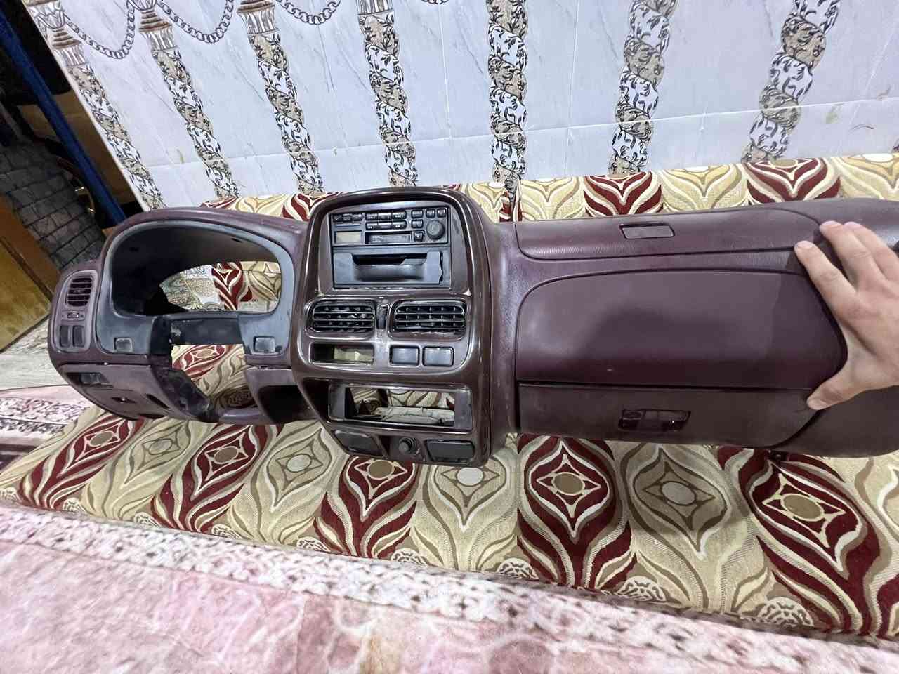 دشبول بيكم نيسان شبوط يرهم جميع الموديلات
جديد كلش كامل برغي ماناقصه لبيع معا العينه شغاله 
مكاني البصره القرنه ***********
