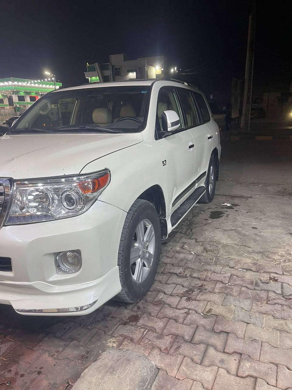 لاندكروز موديل 2015
عنوان ميسان 
التوصل ***********
