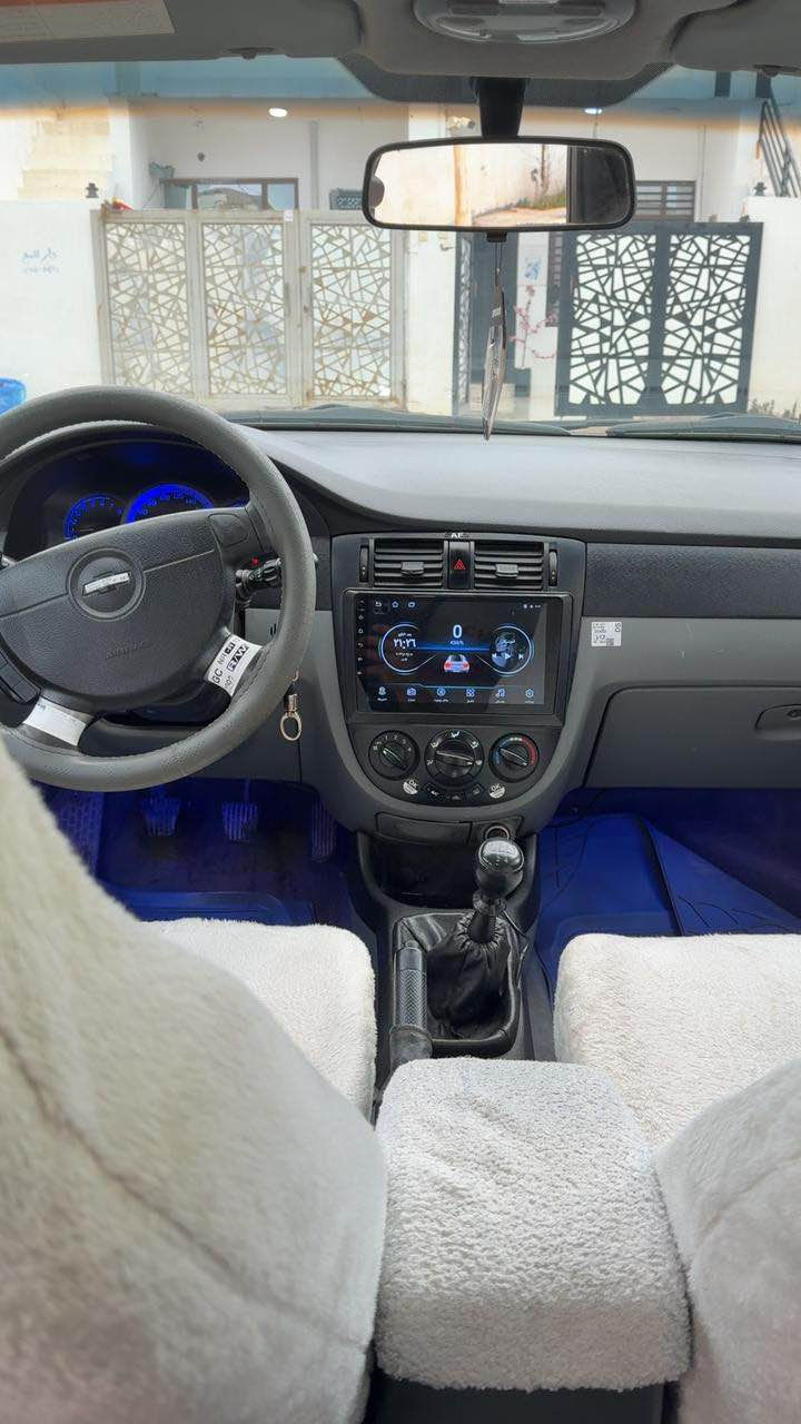 اوپترا گير عادي موديل 2010 رقم و سنويه جديده 29 سياره جاهزه ما عنده دينار مصرف 
شرط تحويل و وكاله عامه بسمي  كوله عل بيلاد به س چاملغ صبغ  و بطاقه بنرين موجود و سعر 77 مجال للطيبين
*********** كركوك, العراق
