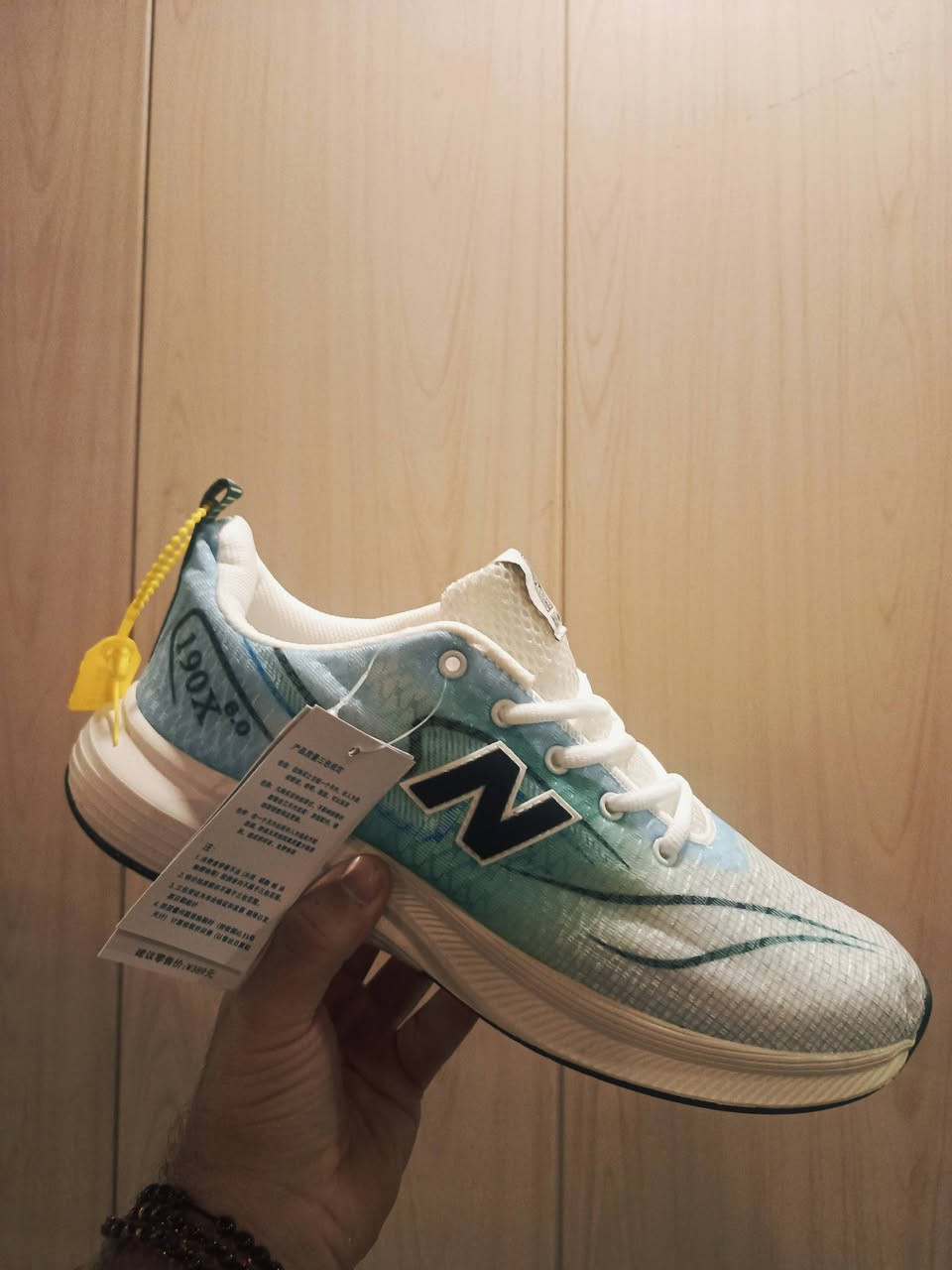 كسر باله 💯🔥
ترانشوزات براندات اصليه وزن صفر 
سعر القطعه ب12 الف💸💀

توصيل موجود داخل الحله 
***********🖤
