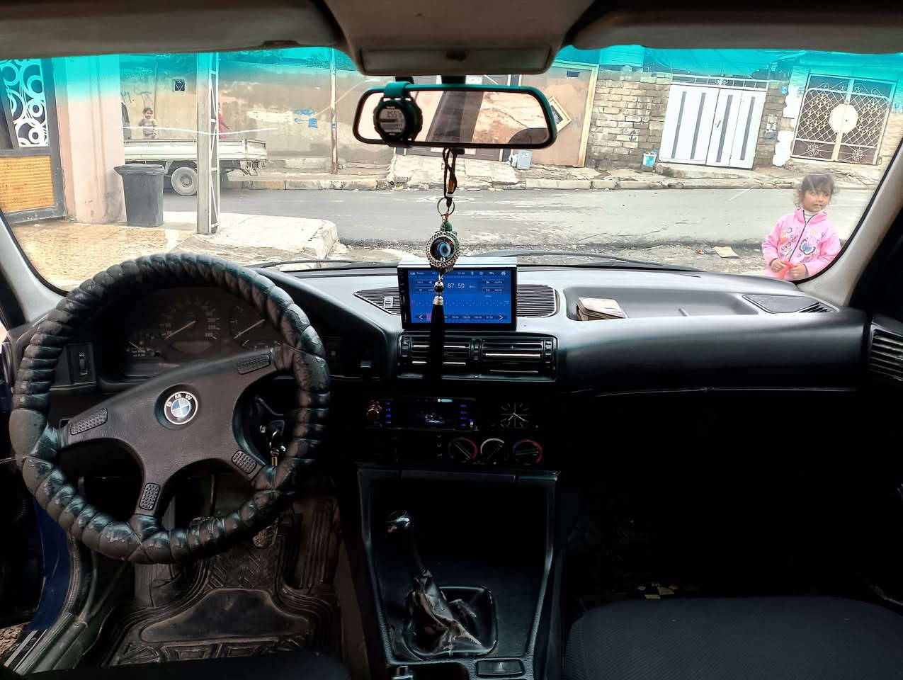 بي أم 520محرك فل كيرعادي لاصرف ولانفخ السياره جاهزه قفل مركزي جام عادي
للبيع اومعرض سعر35موديل 89 
***********
***********
