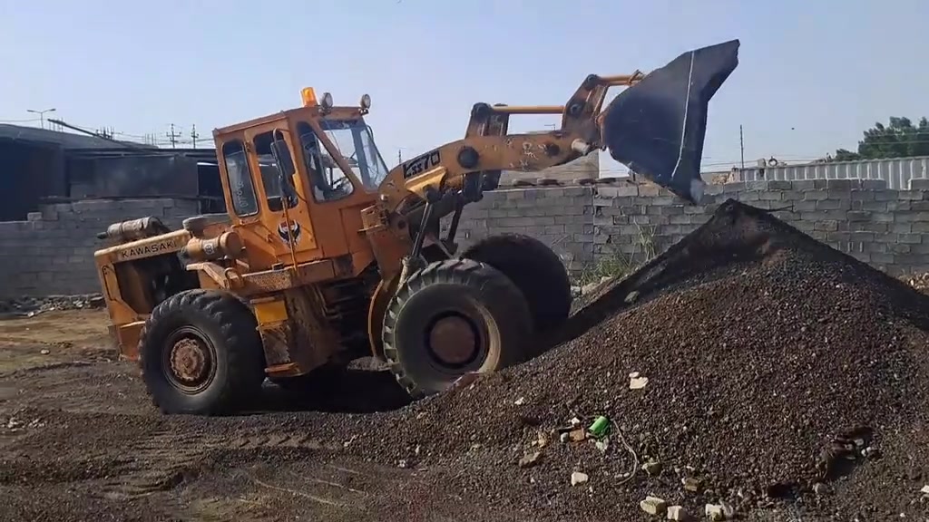 شفل البيع موديل ٨١ رقم بصره شرط تحويل المكان بغداد مكفوله من كلشي ***********
