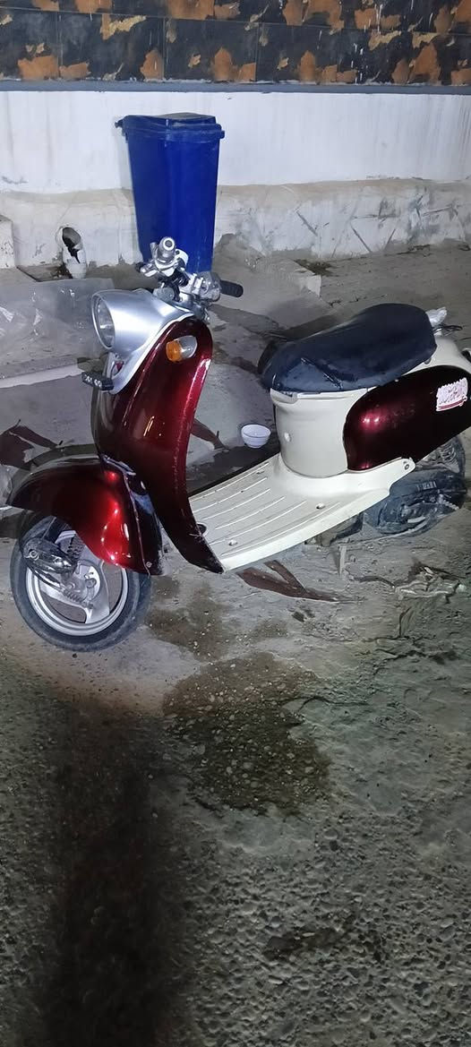 ماطور عبد الحليم للبيع
سعر 225 وبي مجال 
كركوك حي الواسطي 
***********
