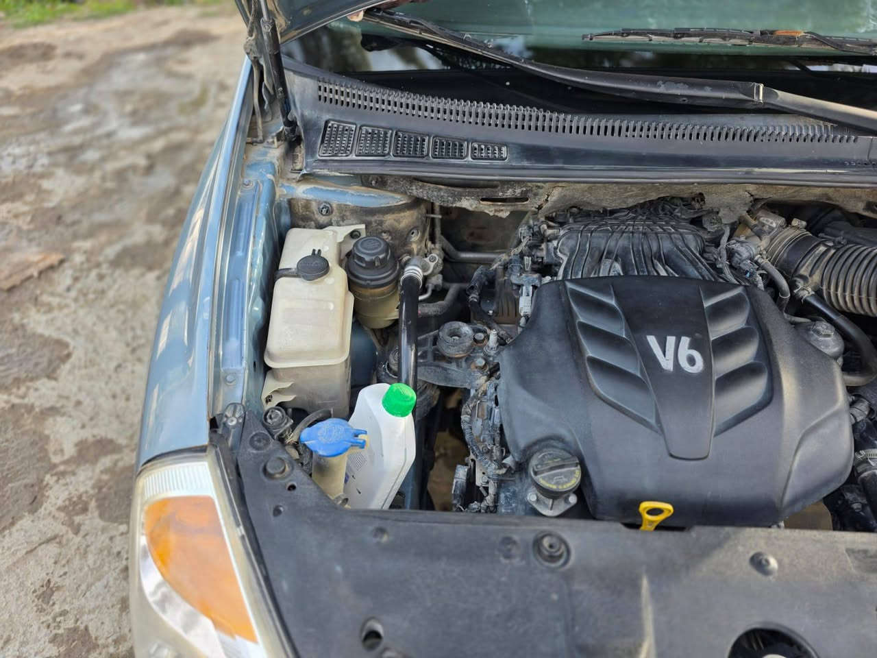 سلام عليكم سياره سيدون موديل  ١١ رقم بغداد بسمي       مكينه كير تبريد حداديه تخم تاير كله شرط مكينه ٣٦٠٠باب كهرباء سياره فول وارد بيه بخشم الجاملغ امام بيه تلحيضات صبغ سعر  ١٦٠وبيه حك الجيه قليل المكان دوانيه قضاء الشامية  رقم ***********
