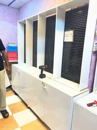 ديكور محل ان ديف اف للبيع ‭0778 030 5464‬ الشراي يخابر