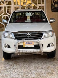 يتوفر غراض بيكب هايلوكس بغداد السنك مجمع مينا الفرع الاول بغداد شارع ا...
