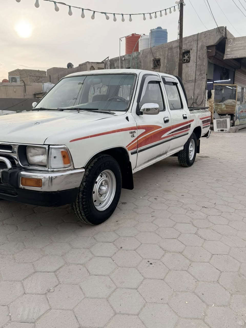 السلام عليكم بيكم موديل 92 رقم واسط سنويه جديده 2030 تحويل مباشر مكينه وكير ثري واي شرط حاويه سياره مكفوله من صبغ فقط ربع مال الباب شاصي كفاله حداديه جديده تخم تاير جديد شاشه جديده كهربائيات شغاله من إلى 
العنوان البصره سفوان 
السعر 60 
الرقم ***********
الرقم ***********
