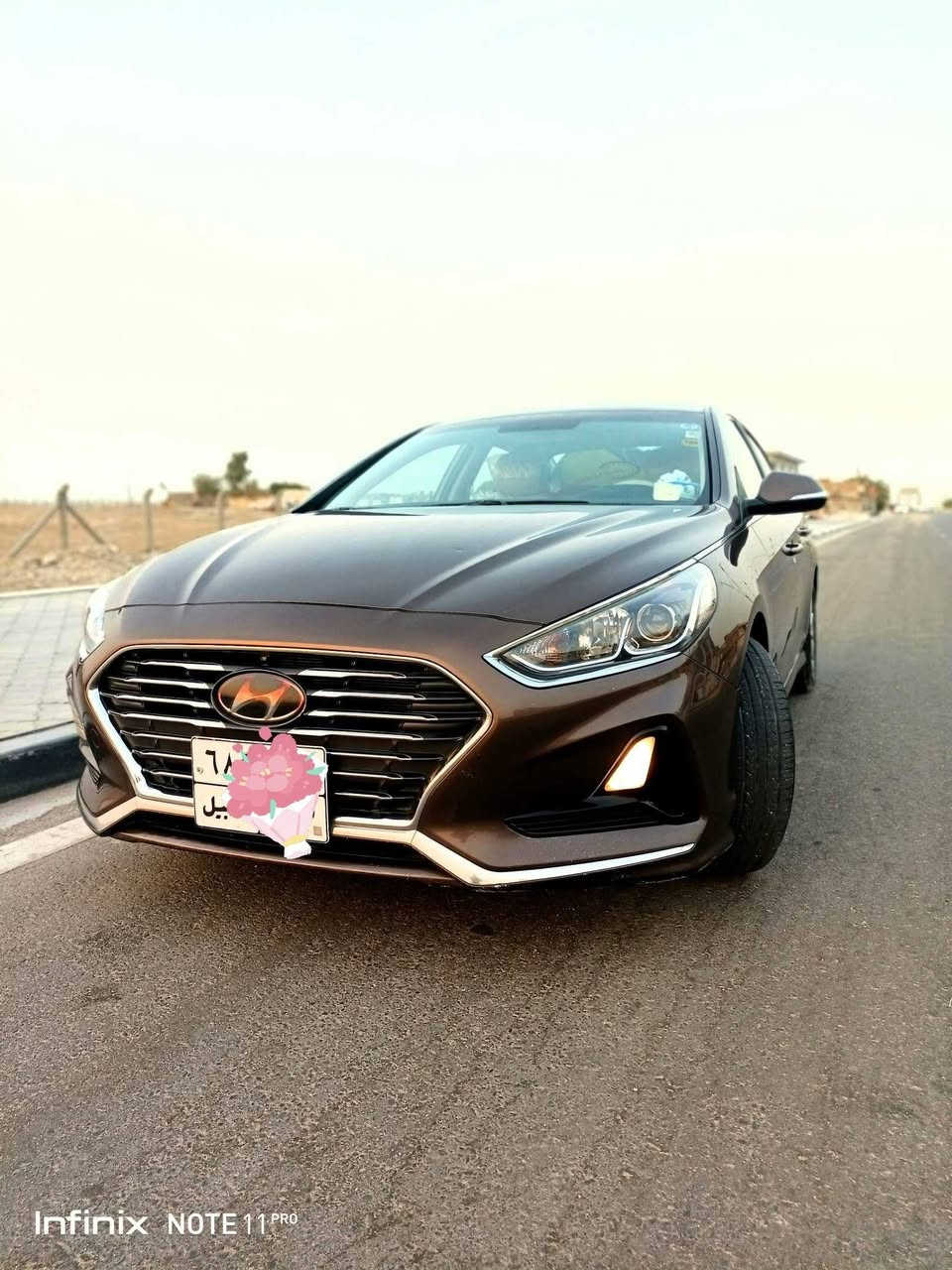 السلام عليكم عندي سياره سوناتا للبيع مديل 2019 لون قهوائي
هونداي سوناتا  خليجي … كفاله عامه ماشيه 93

رقم اربيل 

مديل 2019

مكينه 2400 دوش.

لون جوزي او بني 

 3 وضعيات قياده 

داخل بيجي 

حساسات امامي + خلفي

لايت LED 

بك لايت LED

اشاير بل مري + شفط مع الفتح والتقفيل 

تحكمات ستيرن 

نظام DRIVE MODE 

قطعتين خلفي تبريد 

  دبل كزوز خلفي 

ويل كب 5 حجم 19 

كامره خلفيه

بيه شخط اسفل المدكر الخلفي وموضح بلصوره 

لسياره كامله مكمله تخم تاير  السياره جديده السعر  160$ بيه مجال 

العنوان :بصرة الزبير
ه‍ /***********
