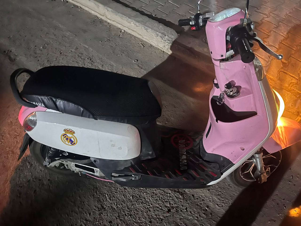 السلام عليكم دراجه شحن بوليس للبيع سعر 750 وبيهه مجال مكان بغداد محموديه حي 18 / ال استفسار  ***********
