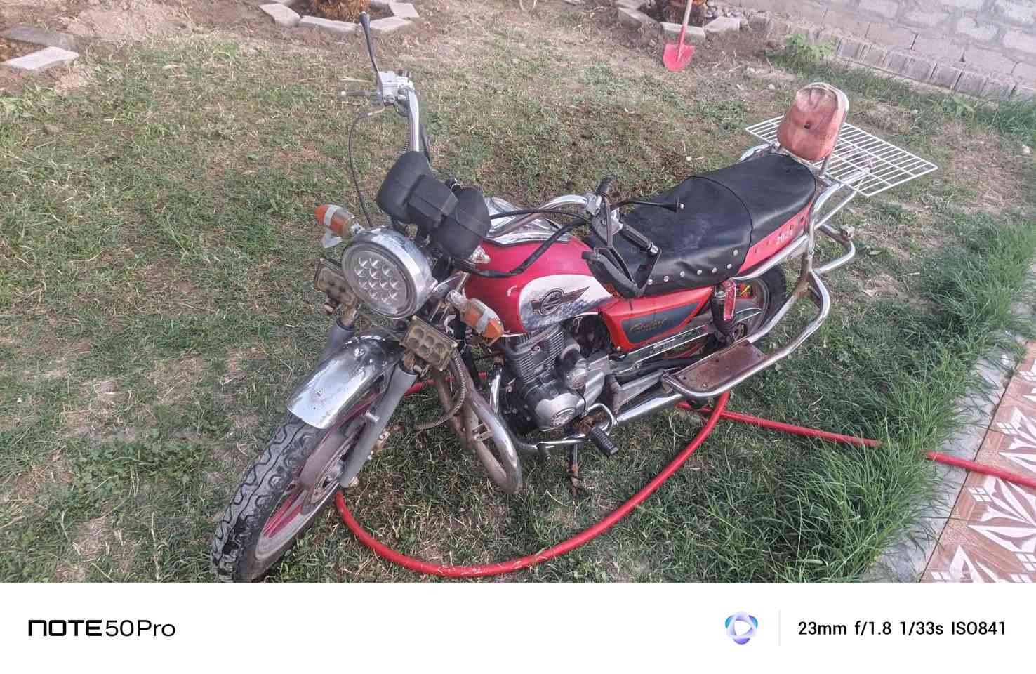 السلام عليكم
دراجه تايموته مديل13محرك وغراضه كله 19 محرك مامفتوح برغي بيه خير من الله ب500وبيه مجال
‏‪***********‬‏
