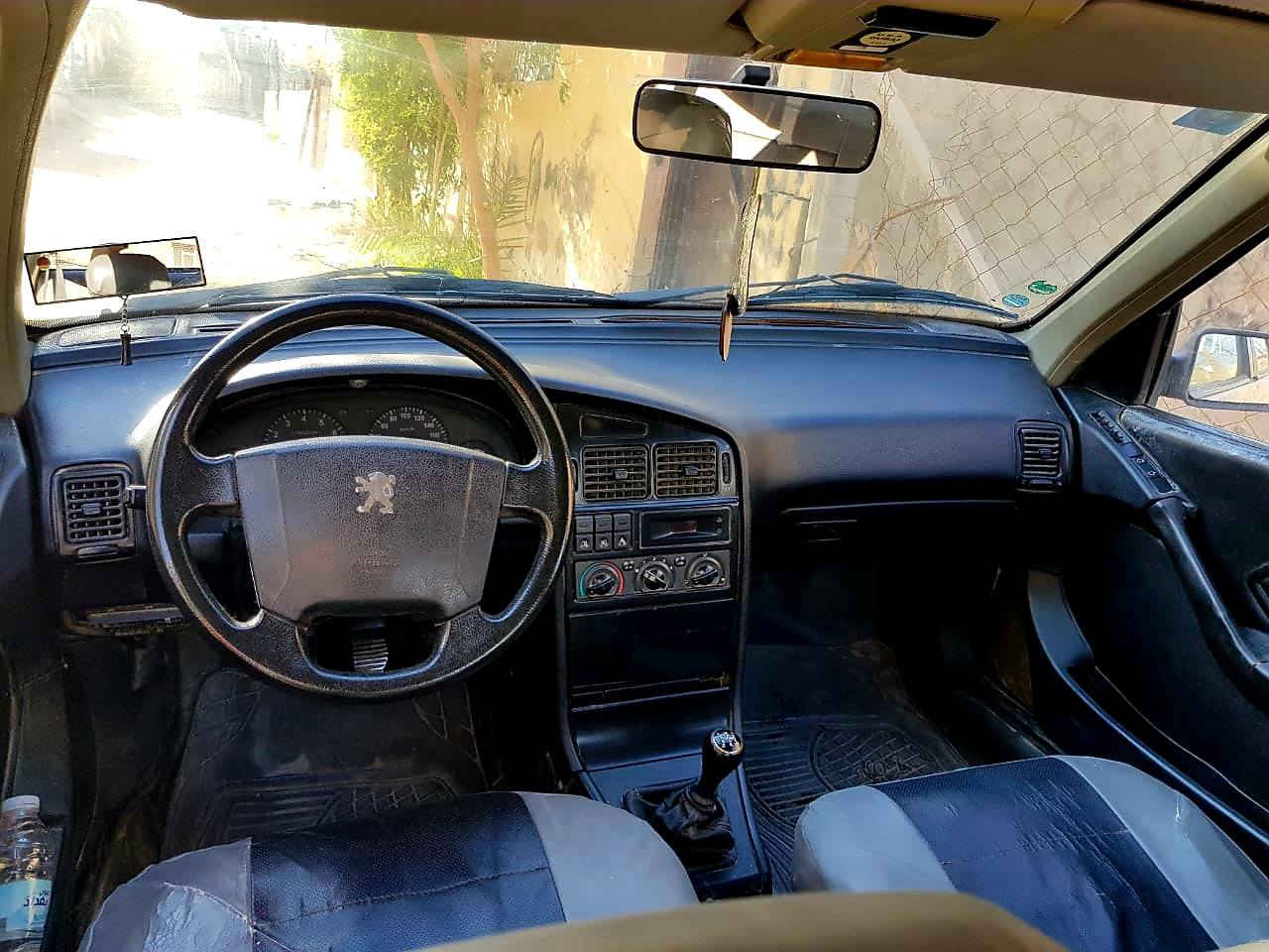 السلام عليكم
بيجو 405 مديل 2010 
كير ومكينة وتبريد رقم بابل انكليزي حدادية نظيفة سنوية نافذة 2030 مكان السيارة نجف قرب مطار النجف 35 ورقة وبيه مجال رقم الهاتف(***********)
