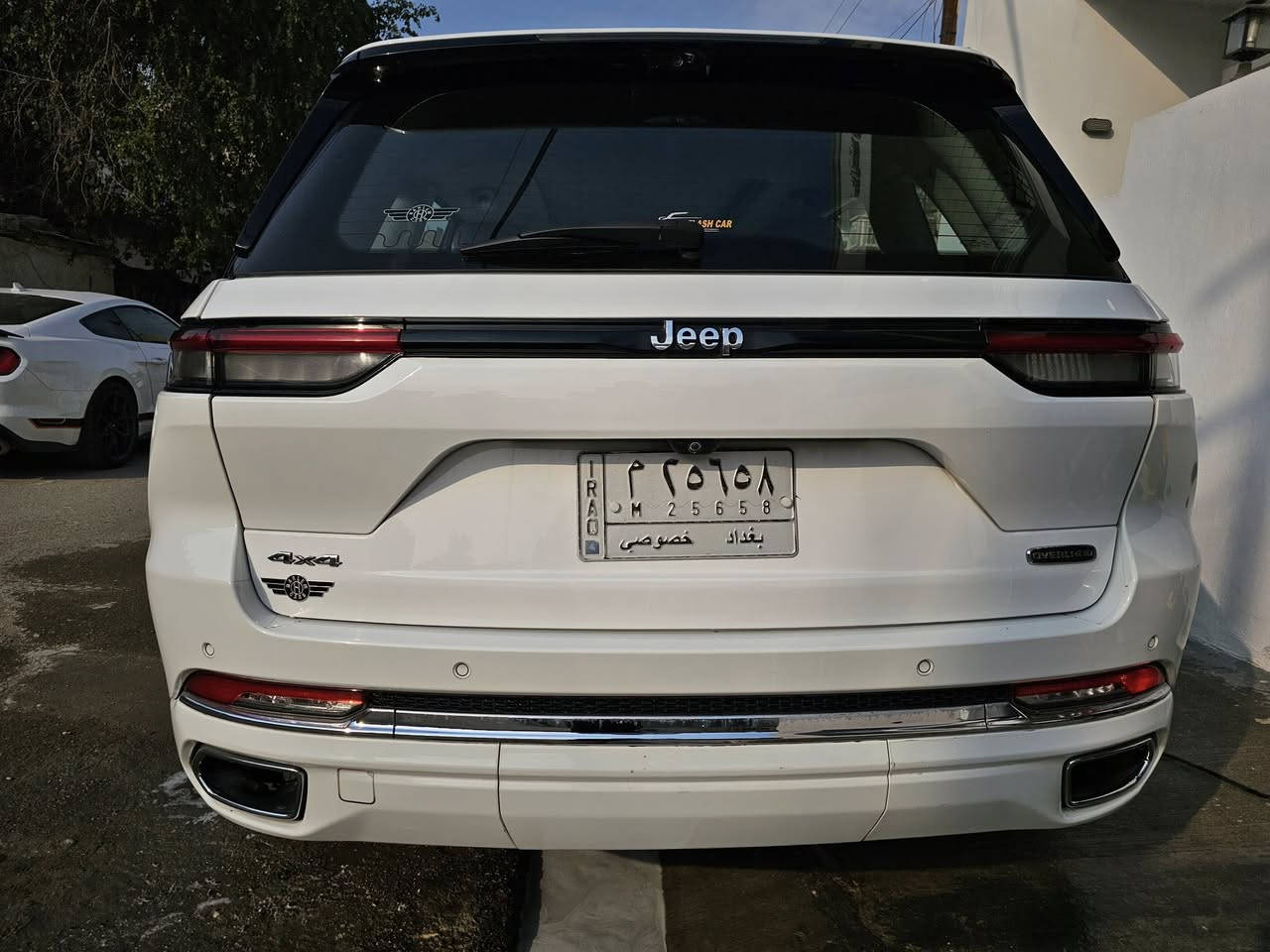 كامرات 360
كامره حراريه رؤيه ليلية
نظام نقطه عمياء وهيترات للجامه الجانبيه
حساسات امامي خلفي
رادار امامي خلفي
دخول ذكي تشغيل عن بعد
اناره تفاعليه
نظام تثبيت مسار السيارة
مقاعد جلد
المقاعد تدفئه تبريد و مساج
تحكم ستيرن ٤ جات وتدفئه للمقود
ثلاث شاشات والجامه الوسطيه كامره
نظام هايدروليك للتحكم بمستوى ارتفاع السياره
انظمه قياده للدفع الرباعي 4X4
شاشه تدعم ال hdmi 
نظام اندرويد اوتو وابل كار بلي وايرلس
سستم سماعات alpine 
كشنات خزن ميموري 3 وضعيات
حساس ضغط الاطارات
تبريد قطعتين
محرك 3600 بنتاستار
السياره مغلفه ppf
ماشيه 40 الف كيلومتر
السعر ٤٦٥٠٠$
بغداد حي الاعلام 
‭٠٧٨٣ ٢٨٢ ٥٠٨٠‬
مكلف بالنشر !!!!!!!!!
