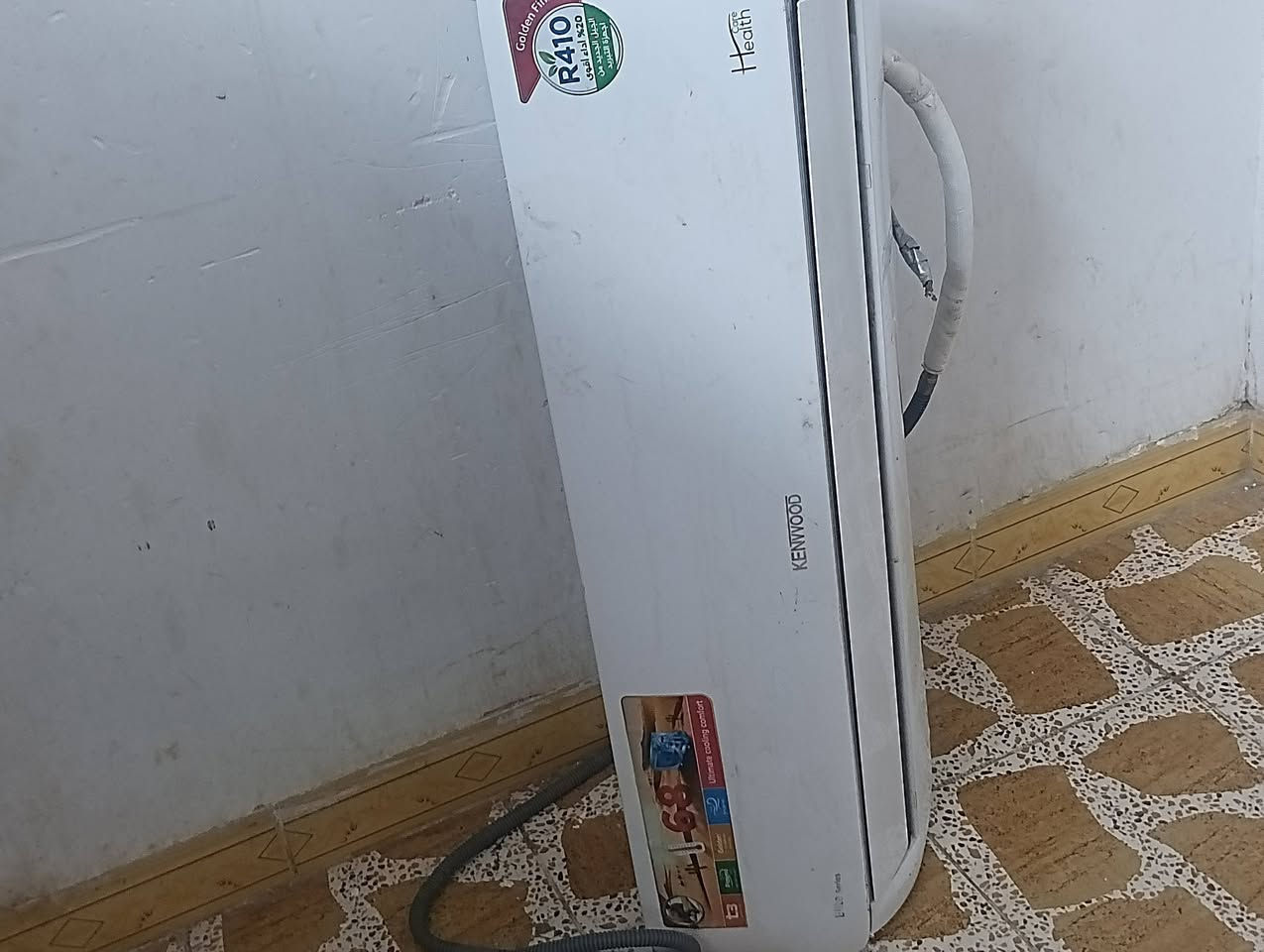 السلام عليكم سبلت طنين كامله غراضه مستخدم كم شهر بعده جديد نقص بس غاز
سعره 325 
***********
