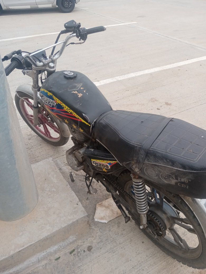 السلام عليكم 
ماطور 2020  5 گير مكينه 150 للبيع
بيهه نقوصات بصيت ماطور اشتغل
هذا رقم واتساب ***********
مكان اربيل بنصلاوه
