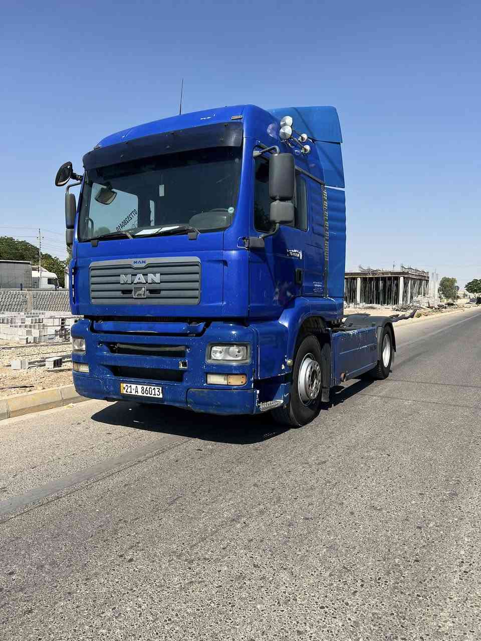 مان مودیل 2002   بو فروشتن حجم مه کینه 460 اتوماتیک رتایده ر سه لاجه سه نه وی  جدید فلات شمتز ده نکیر ببی  بنز سحال بو فورشتن 
***********
