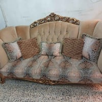 كنب • لبيع