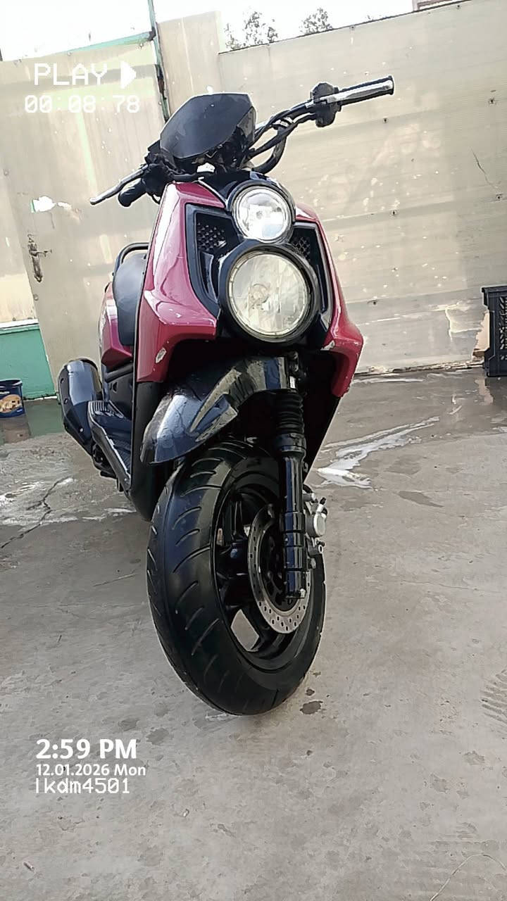 السلام عليكم شباب دراجة سكنس جبلي نضافة عامة مكفولة من كهربائيات من مكينة من كلشي مكفولة دراجة نكرة السعر واحد وبيهة مجال ***********
واتساب
