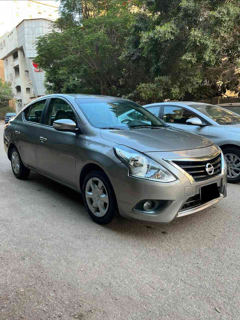 Nissan sunny 2021
اول فئه 
رشه كلها م عدا السقف 
عداد ٢٠٠ الف 
مكنه و فتيس ولا كلمه 
تكييف تلاجه 
رخصه سنتين مرور المقطم 
لا تحتاج اي مصاريف نهائي 
مطلوب ٥١٠ قابل للتفاوض بعد المعاينه 
للتواصل / 01142023019


**إذا كنت صاحب هذا الإعلان وتريد حذفه لأي سبب، رجاءا أرسل رسالة إلى الدعم الفني**
