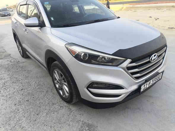 سلام عليكم توكسان امريكي 2018رقم بغداد تحويلك مباشر السياره جاهزه ونضيفه تجي ونشوف بعينك مابيه كل نقص الضرر ماله دعاميه فقط والسونار بل منشور مكينه بلاد ماشيه 110 السعر المطلوب 168للاستفسار ***********
