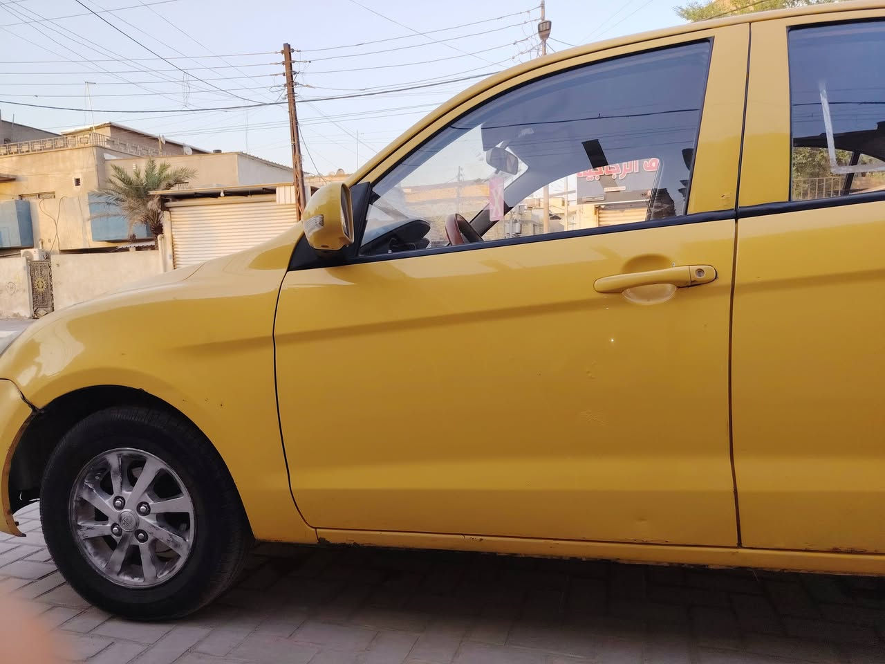 السلام عليكم السياره للبيع فاو N5 السياره جاهزه وكفاله عامه بدي ومكينه وكير وتخم تاير حداديه جديده  السعر 32  حره تحويل ثاني يوم  العنوان البصره المشراك  ***********
