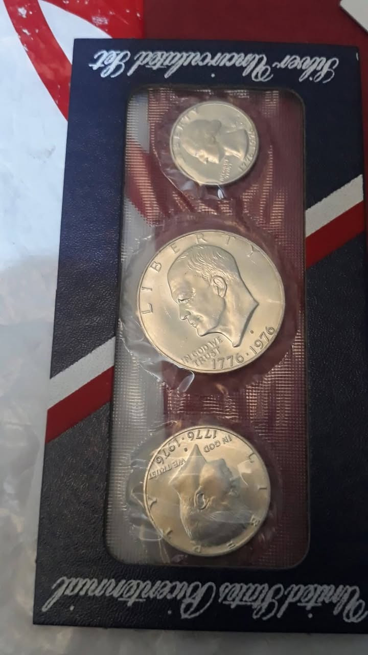 سيت امريكي ثلاث فئات فضه بعده بختمه غير مفتوح مع الكتلوك السعر ١٥٠ الف


**إذا كنت صاحب هذا الإعلان وتريد حذفه لأي سبب، رجاءا أرسل رسالة إلى الدعم الفني**