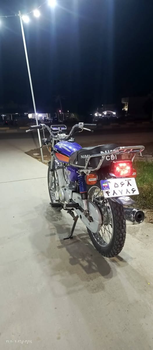 السلام عليكم دراجه للبيع دراجه نامه متياز موديل 25دراجه كفاله عام من التاير للتاير دراجه اوراق دراجه خير من الله مكينه حلوه ناعمه الدراجه احله من الصور السعر 650وبيهاا مجال للشراي الشراي يجي خاص المكان بابل قضاء المحاويل


**إذا كنت صاحب هذا الإعلان وتريد حذفه لأي سبب، رجاءا أرسل رسالة إلى الدعم الفني**