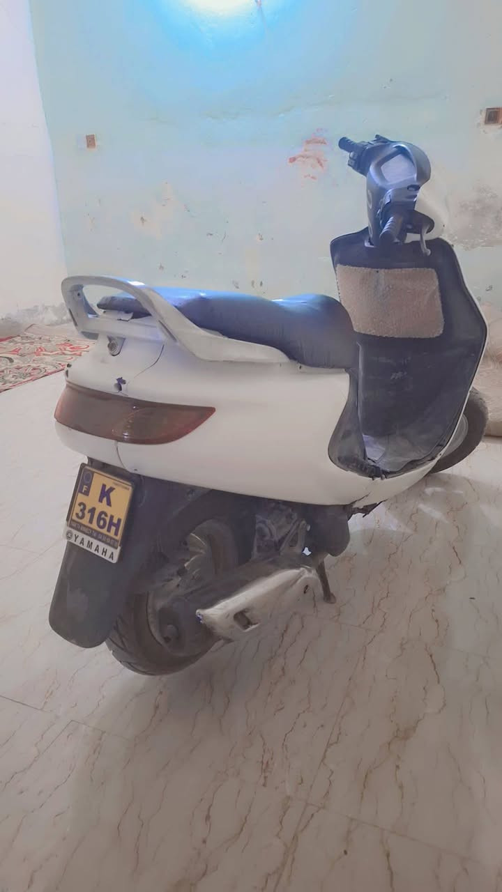 فراشه للبيع مكان بل قاسم شوفت عينك نضيفه عوزها بس باتري رايدها 300اوبيها مجال قليل حك الجيه *********** تصل واني خادم
