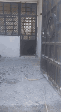 السلام عليكم الدار للبيع في ٧نيسان الزراعي مساحه ١١٥ البيت طابق واحد سعر ٨٥ للاستفسار الاتصال *********** مستعدون بناء تسليم مفتاح مكتب أرض الرافدين
