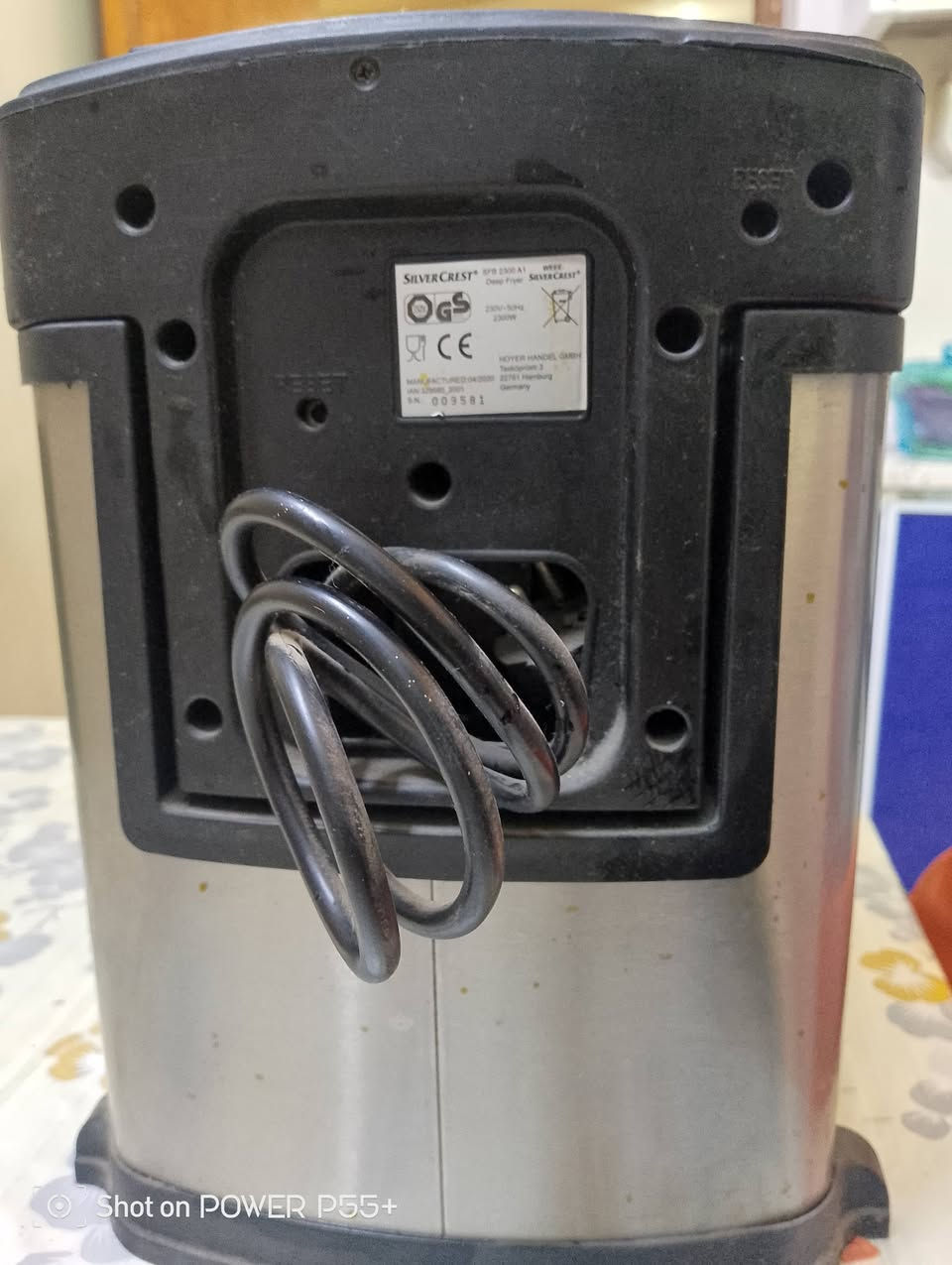 سلام عليكم 
قلايه للبيع  نضيفه وما مستخدمه هواي 
السعر 22 بيها مجال 
العنوان بغداد الحسينيه مال راشديه قرب مطعم الامير
رقم التواصل ***********
